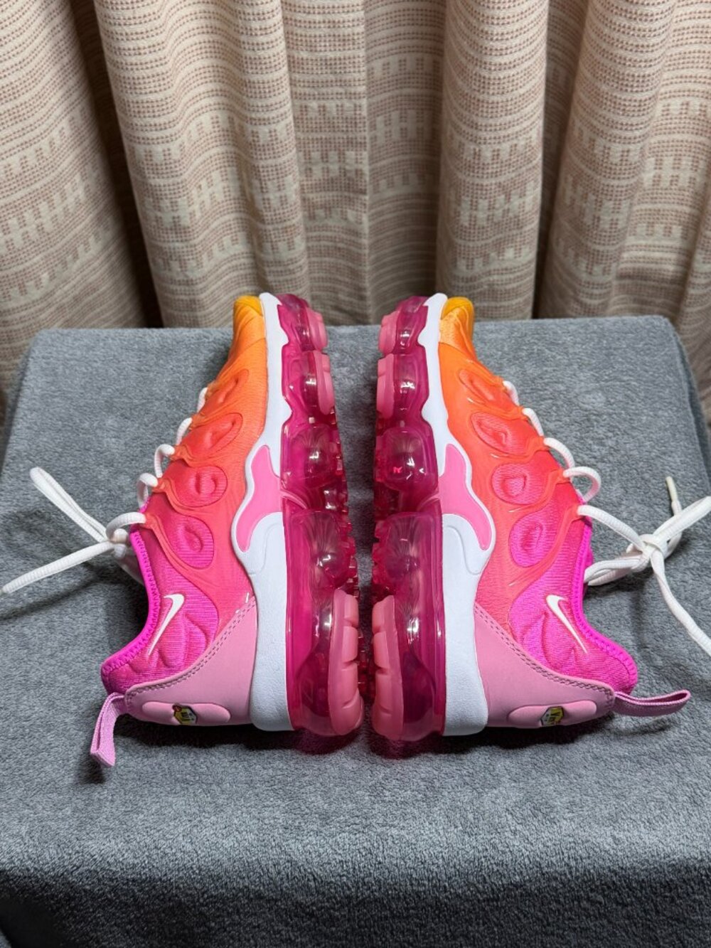Nike Air VaporMax Plus 'Summer Sunset' Sneakers - Pink/Gold, Size 7.5 (Like New) - Picture 5 of 8